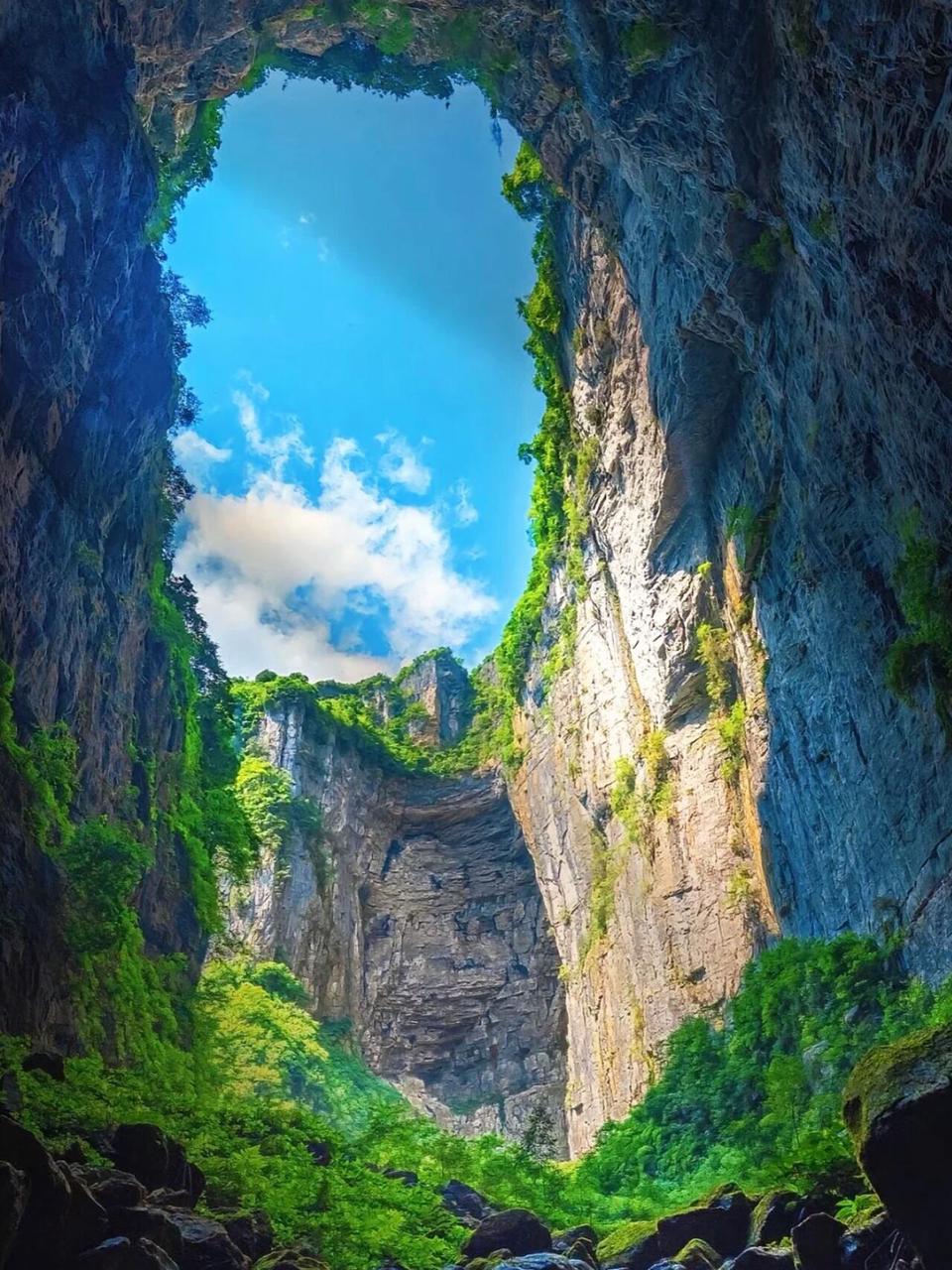 Day 3: Chongqing → Wulong — Discover the Karst Wonderland