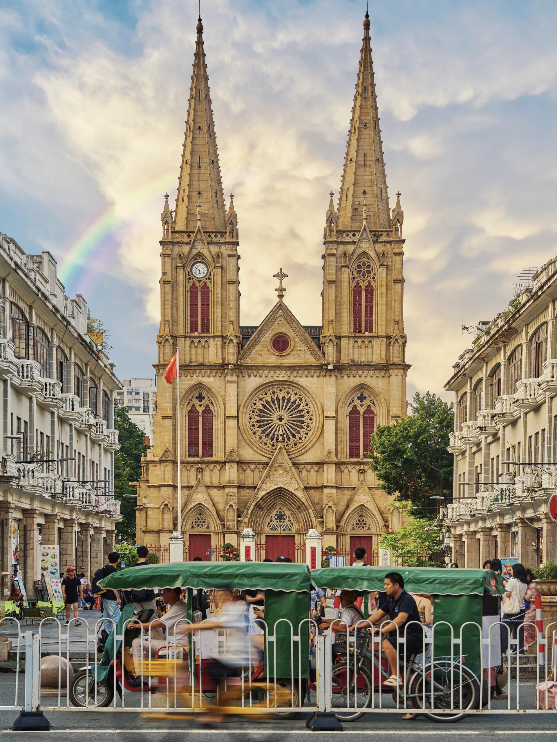 Discover Guangzhou — Where Ancient Canton Meets Modern China