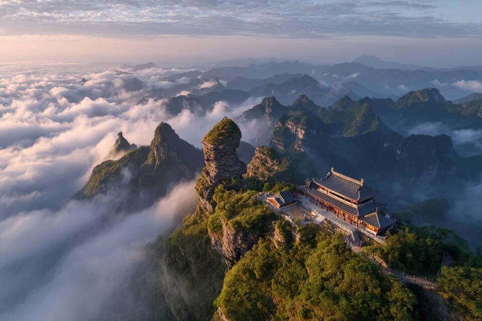 6-Day Guizhou & Fanjingshan Cultural Discovery Tour
