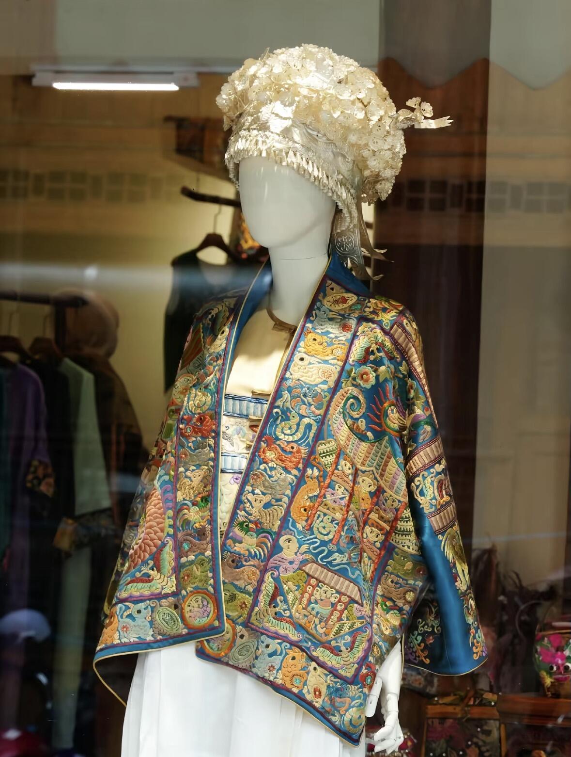 Discover Traditional Handicrafts