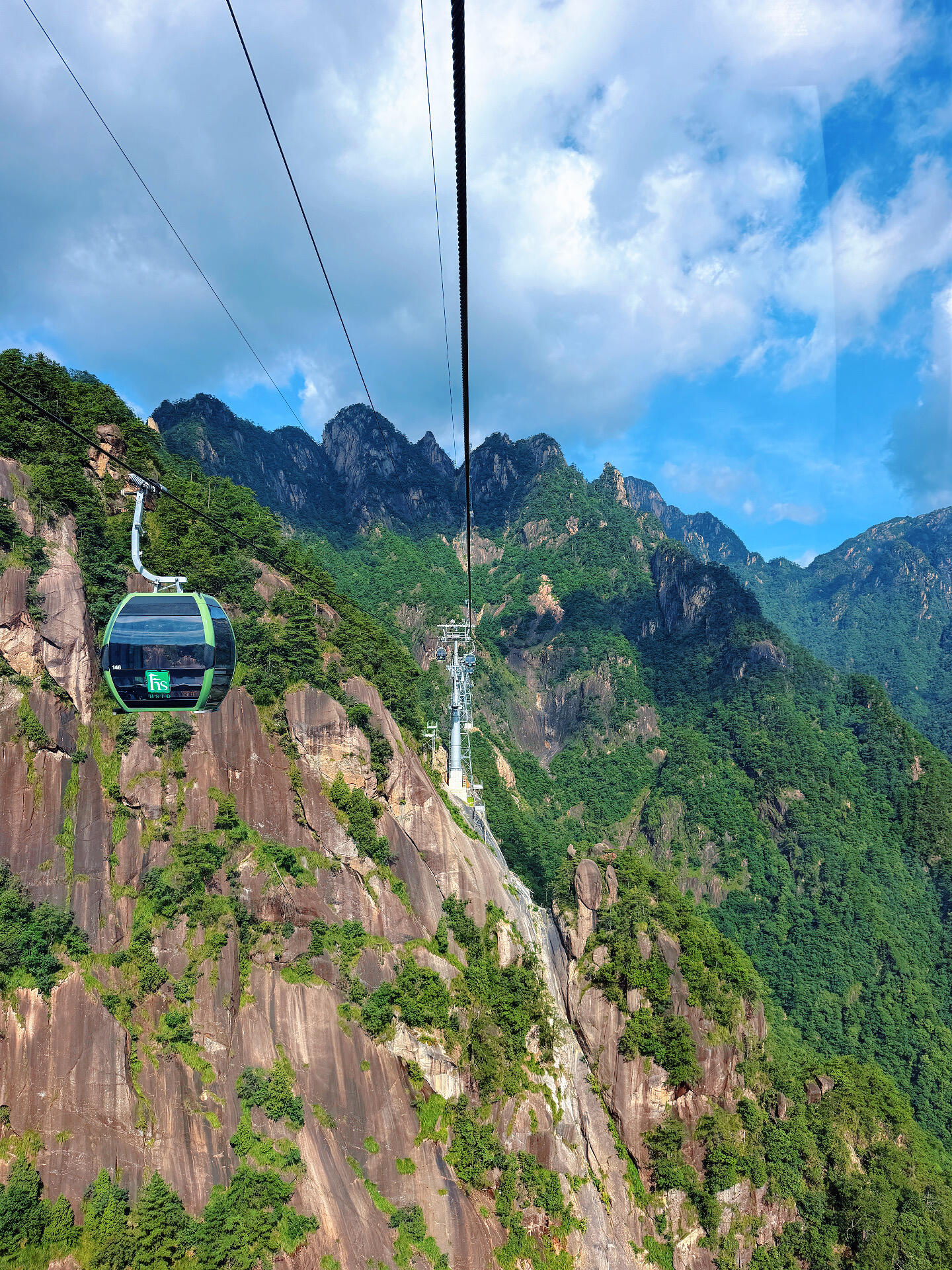 Arrival in Huangshan — Discover Hongcun & Xidi Ancient Villages