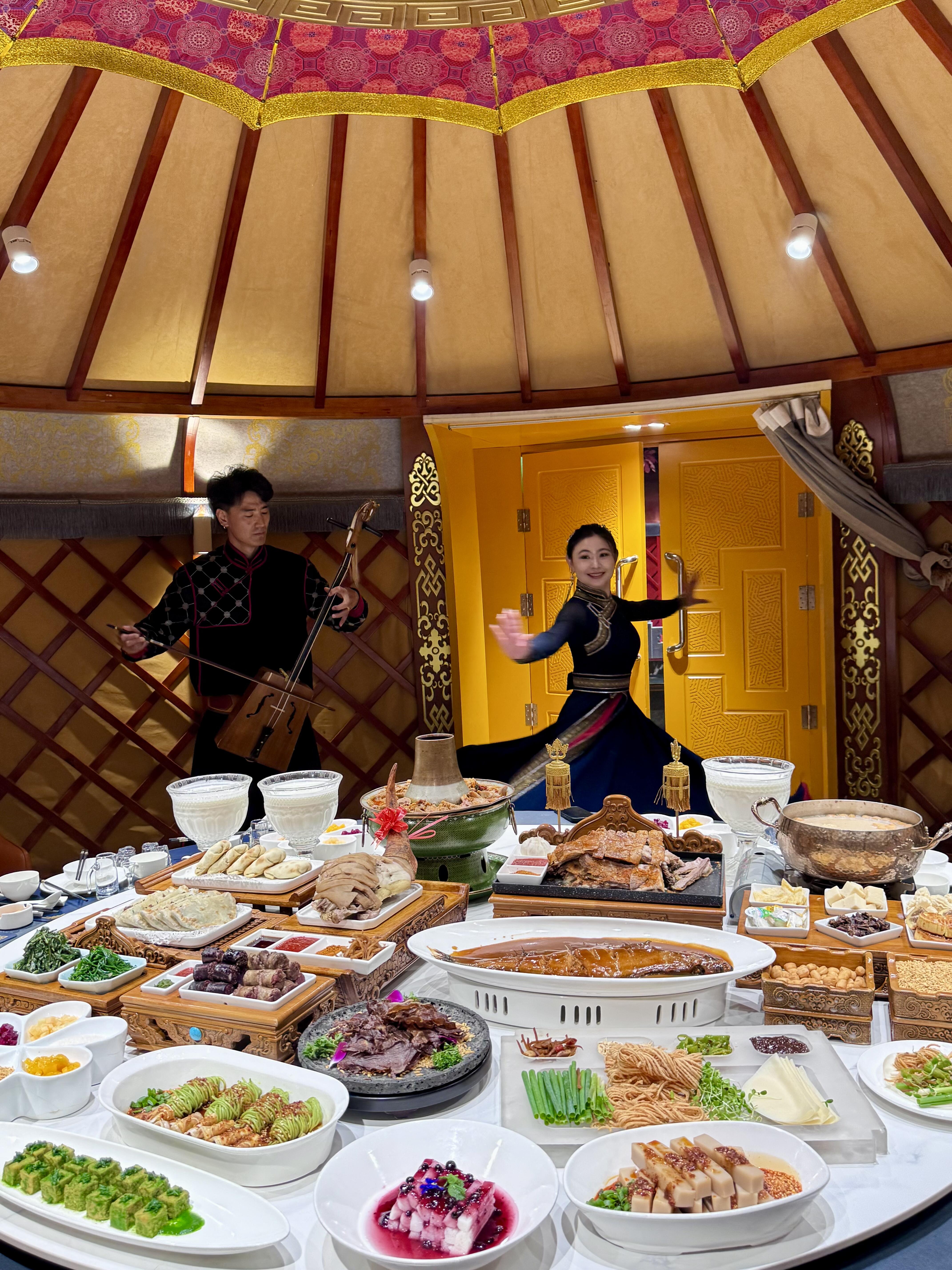 Hohhot → Xilamuren Grassland — Horse Riding, Mongolian Culture & Yurt Stay