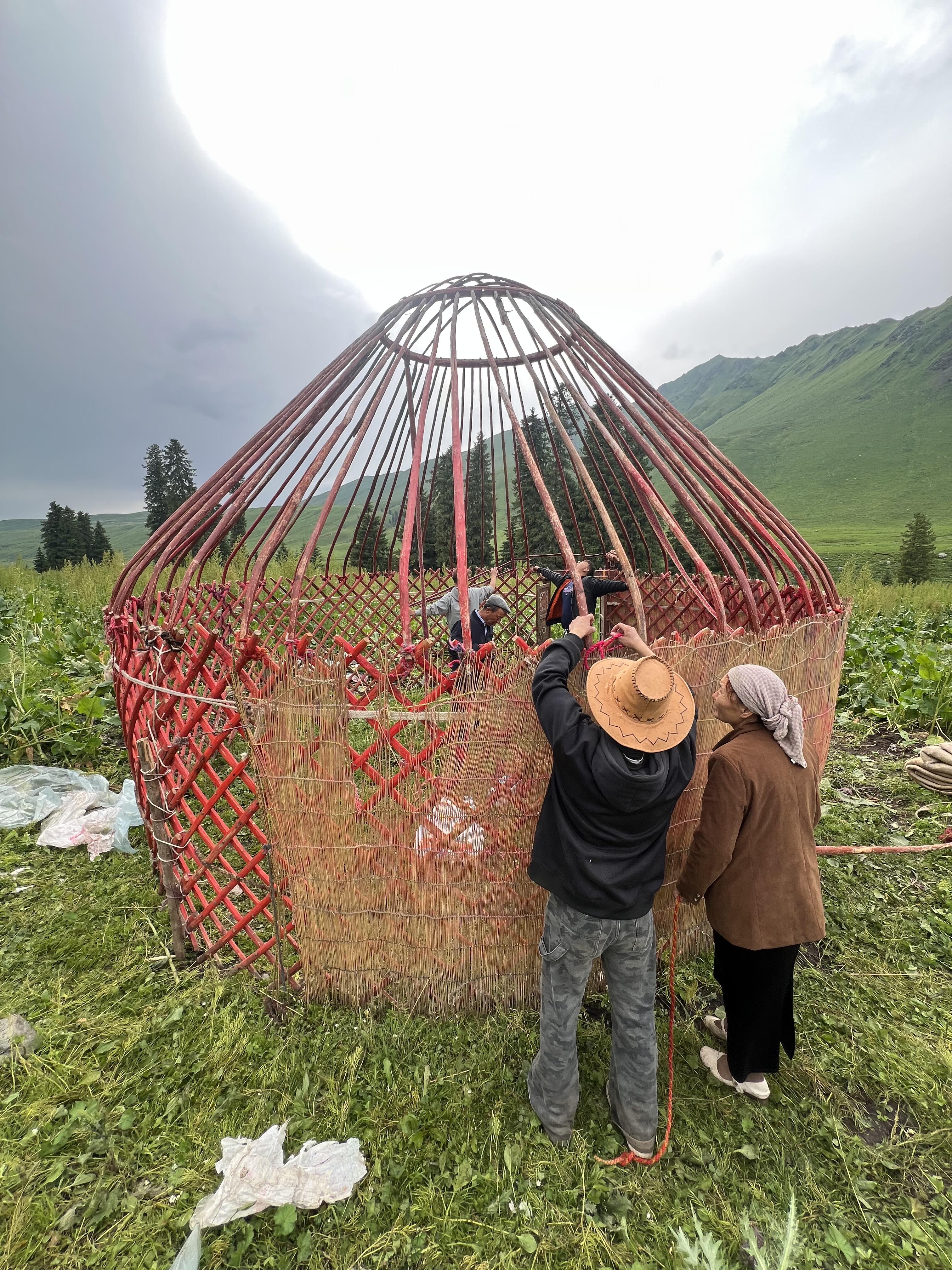 Xanadu — Build a Mongolian Yurt & Departure