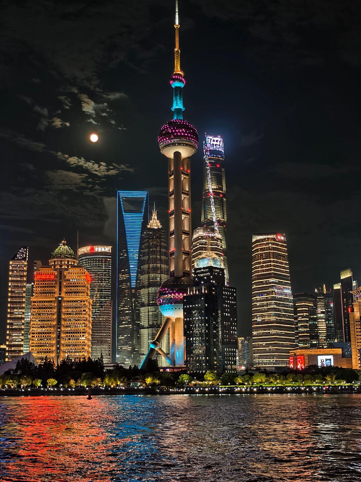 Day 4: Beijing → Shanghai — From Imperial Capital to Modern Metropolis