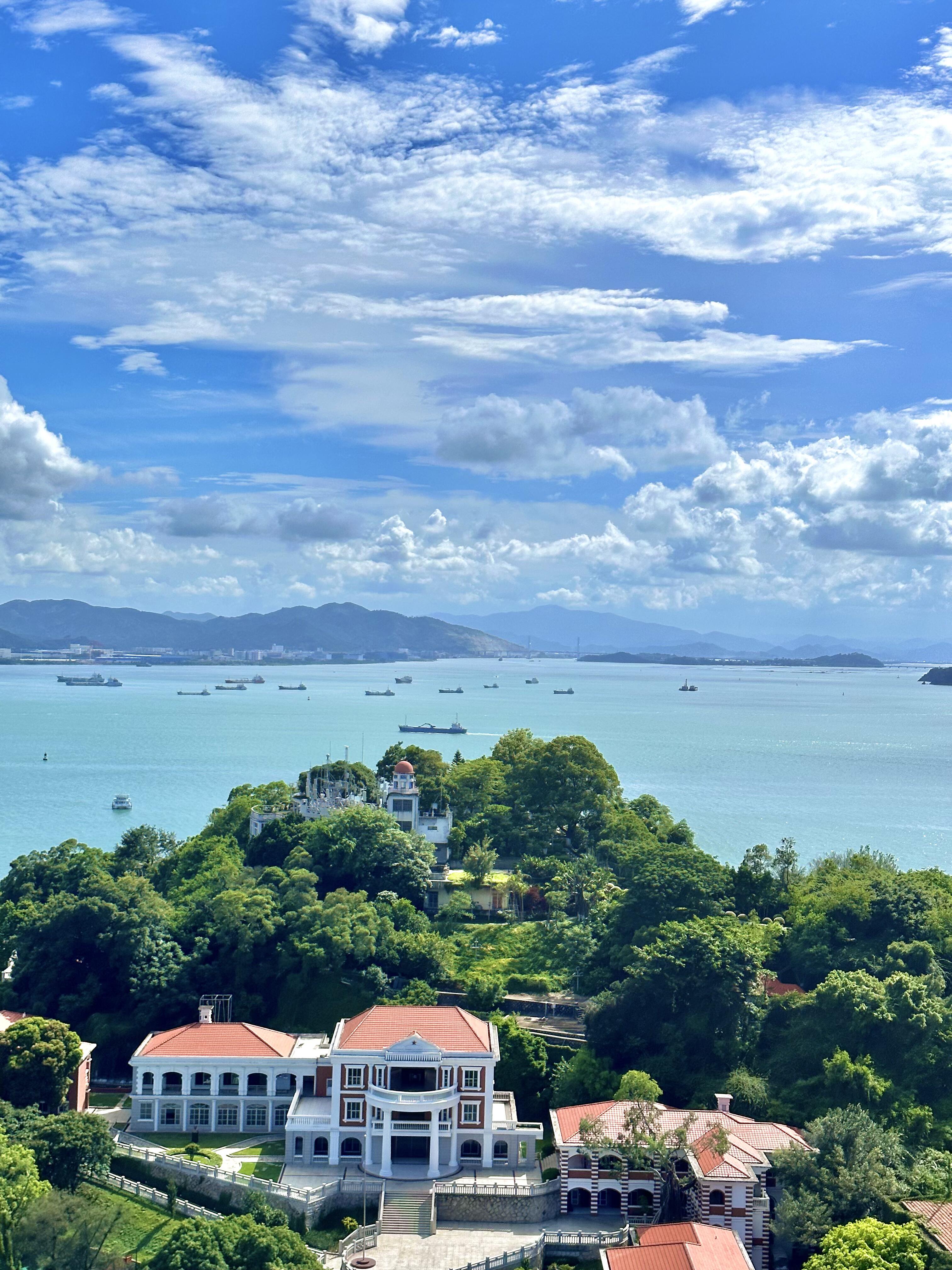 Arrival in Xiamen — Welcome to the Garden City by the Sea