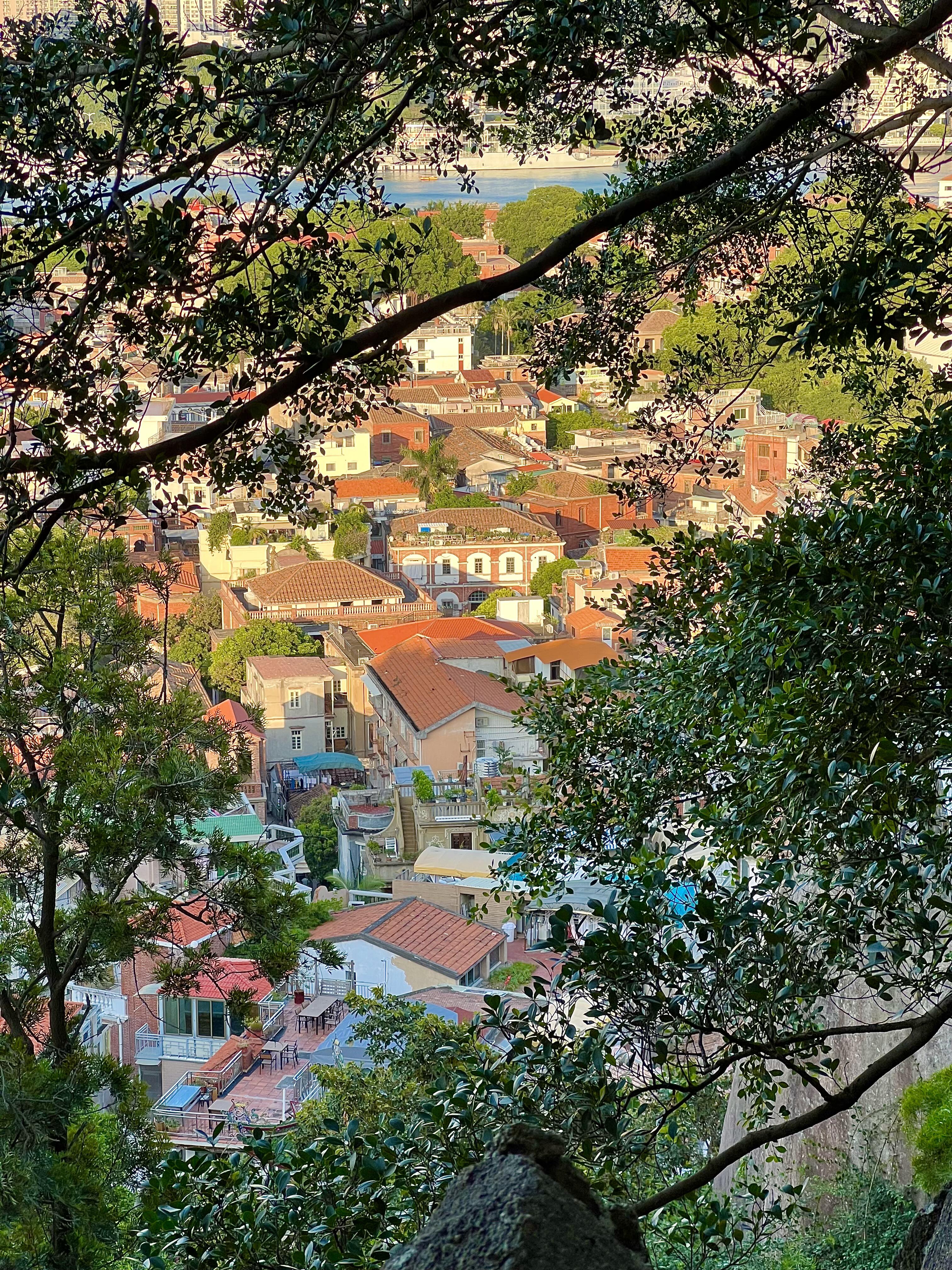 Gulangyu Island Exploration — History, Architecture & Island Beauty