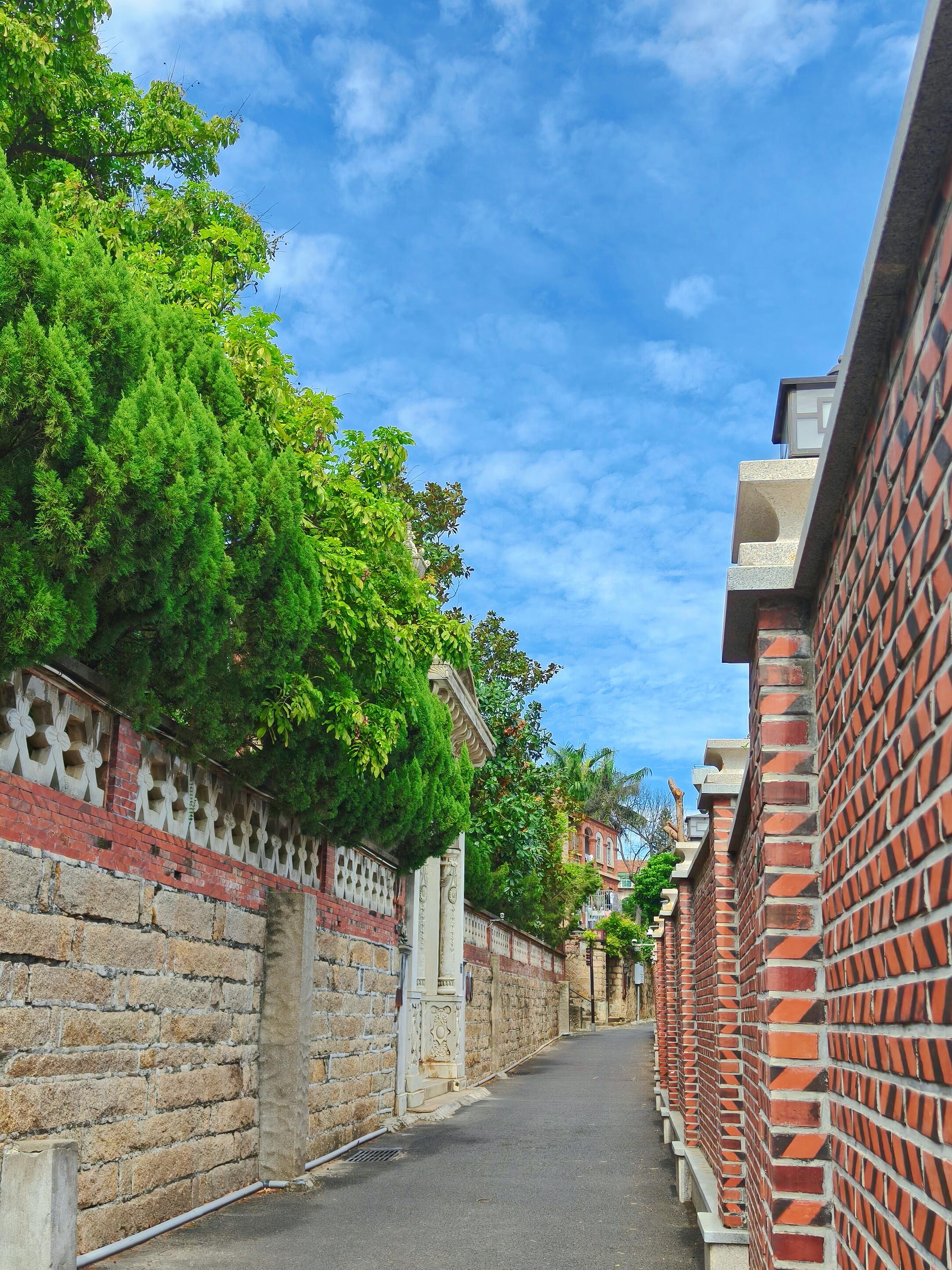 Xiamen Highlights — Gulangyu Island & Coastal Heritage