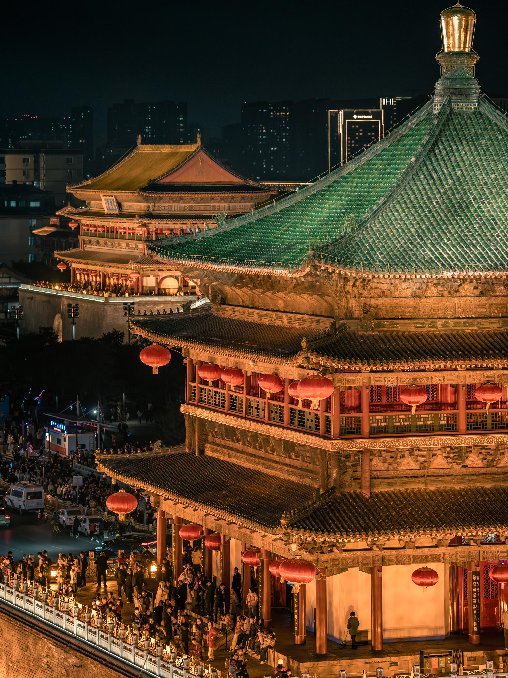 Xi’an Historical Highlights — Terracotta Warriors, City Wall & Muslim Quarter