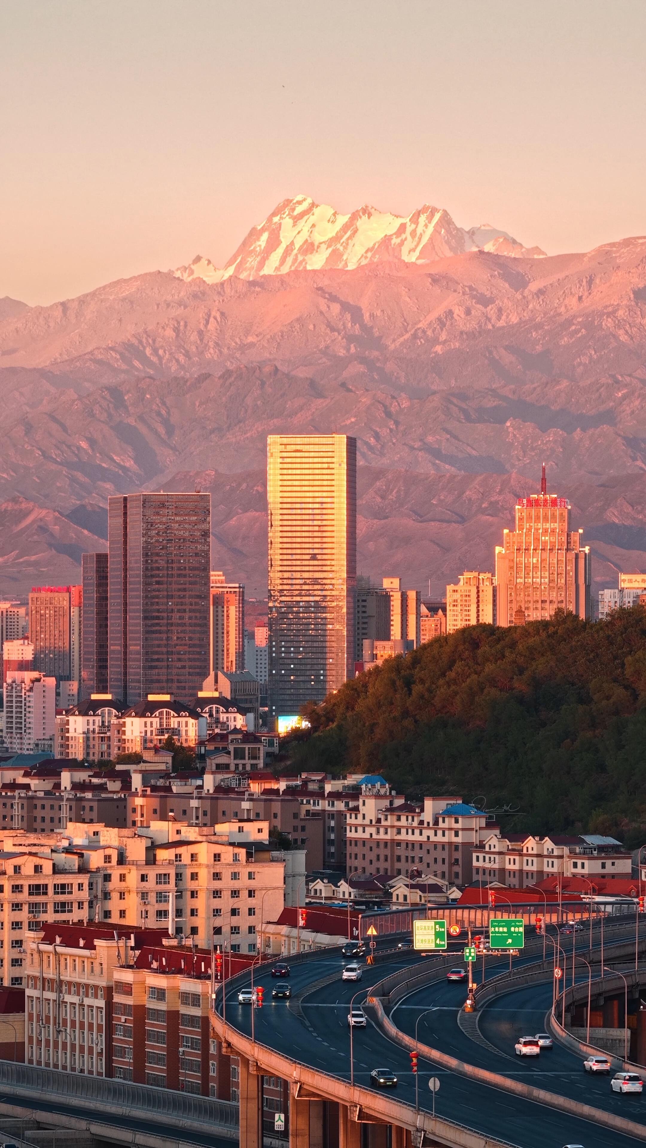 Day 11: Kashgar → Urumqi — Return to Northern Xinjiang