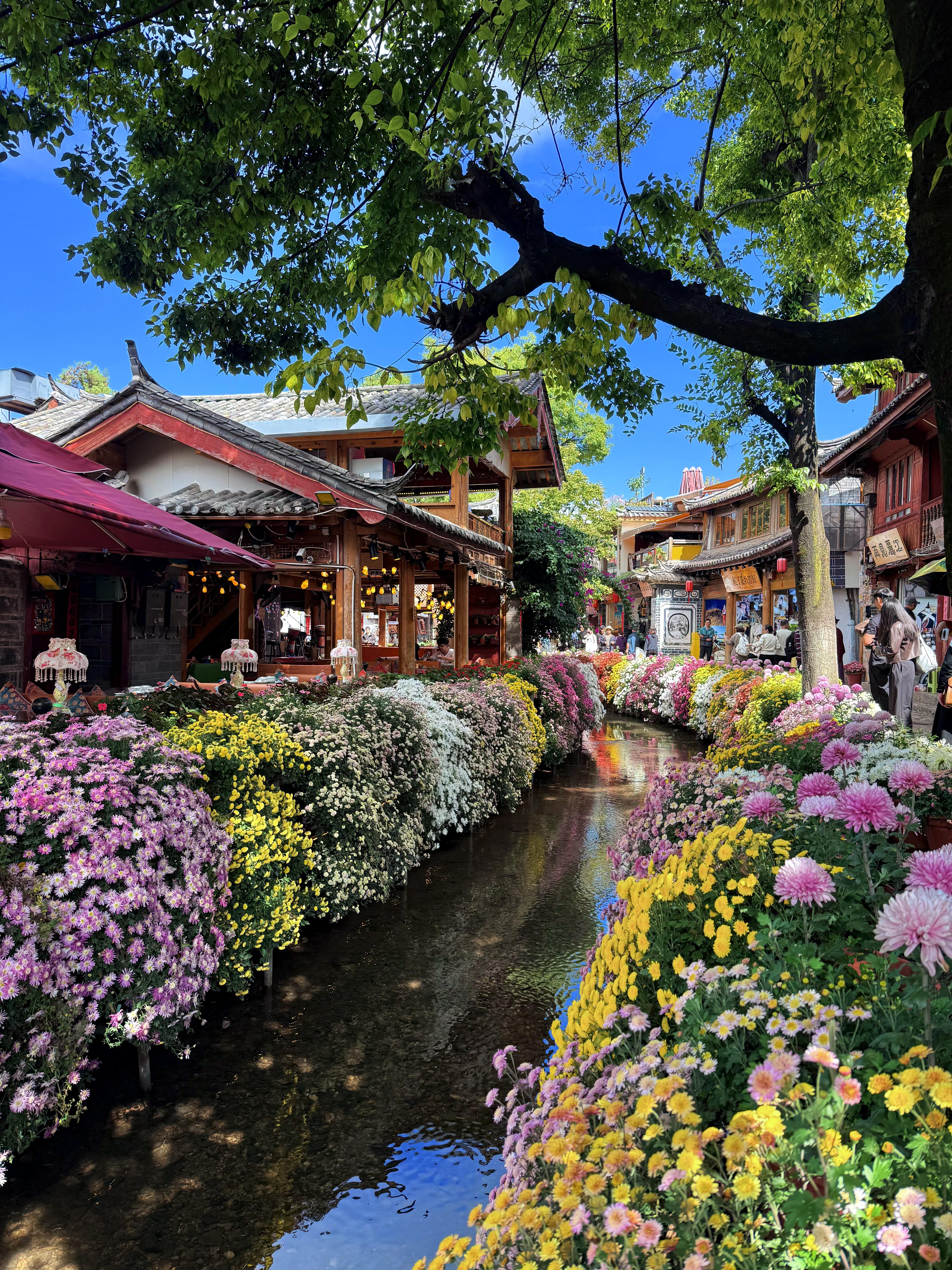 Discover Three Distinctive Ancient Towns