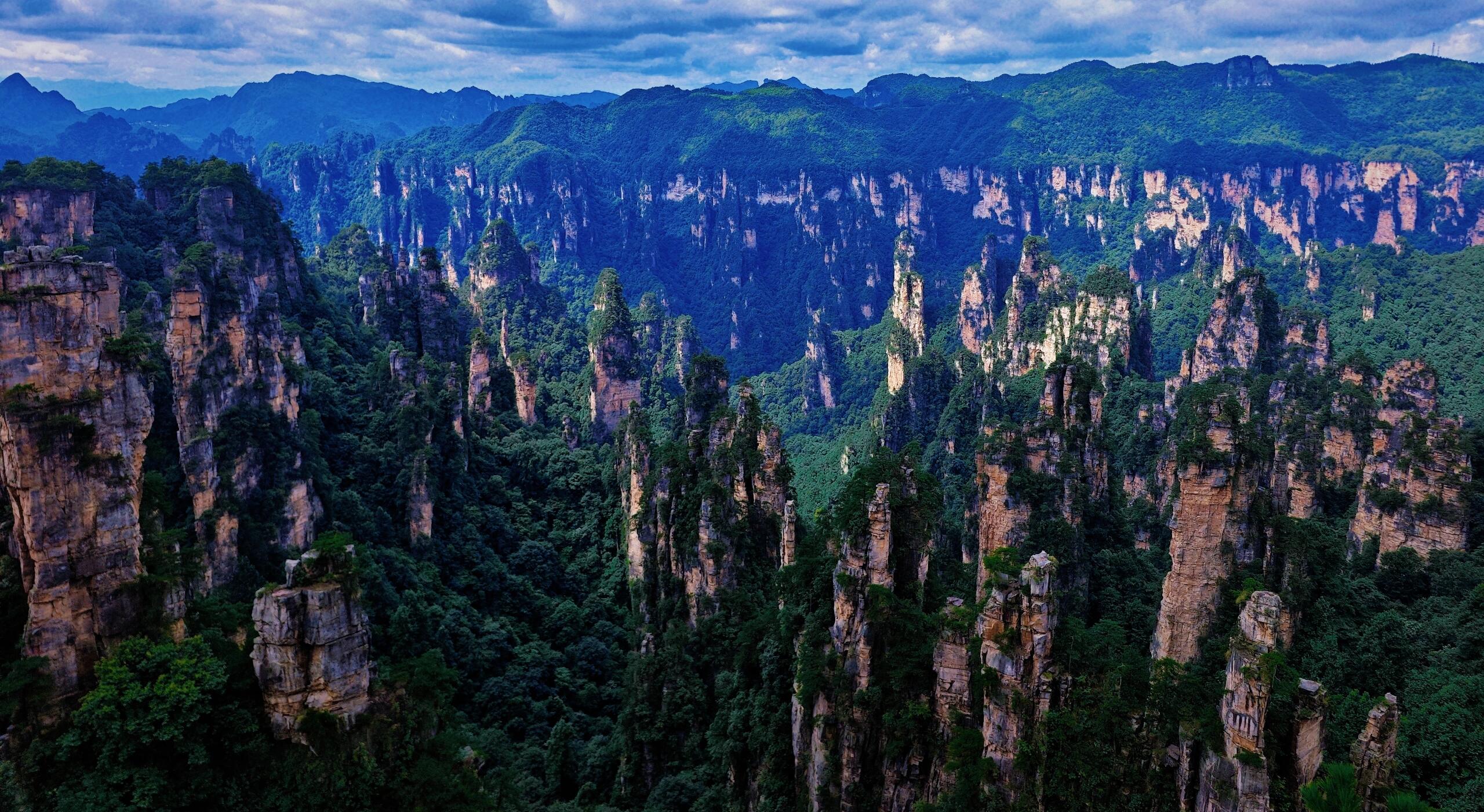 7-Day Changsha, Zhangjiajie & Fenghuang Highlights Tour